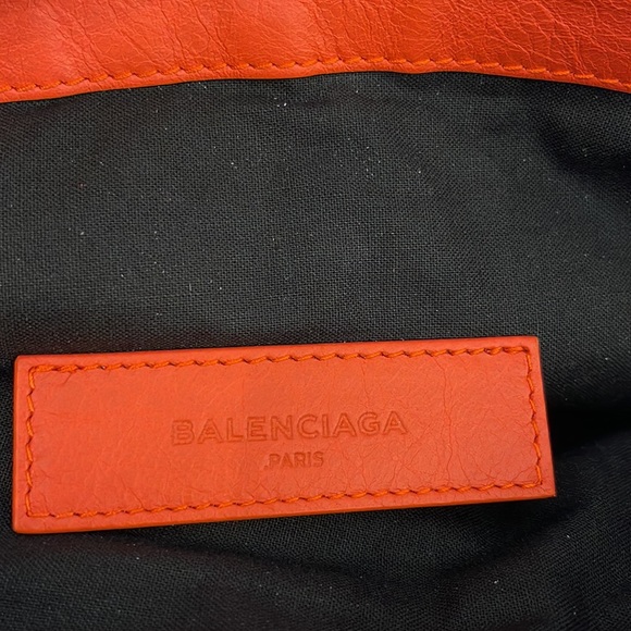 BALENCIAGA CLUTCH NEW WITH TAGS - Picture 4 of 6